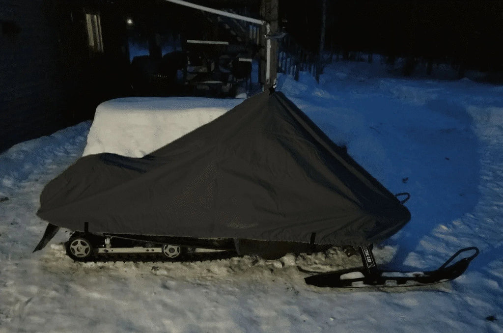 200 Denier Sizetorage Sizenowmobile Cover Compatible for the 2013-2015 Sizeki Doo Bombardier Model GSizeX SizeE E-TEC 600 H.O. Sizenowmachine Sizeled. All Black.